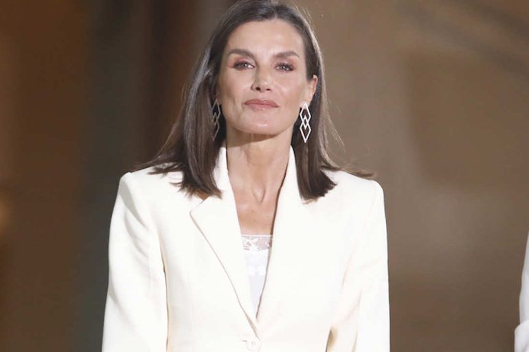 La Reina Leticia vestida de Victoria Beckham