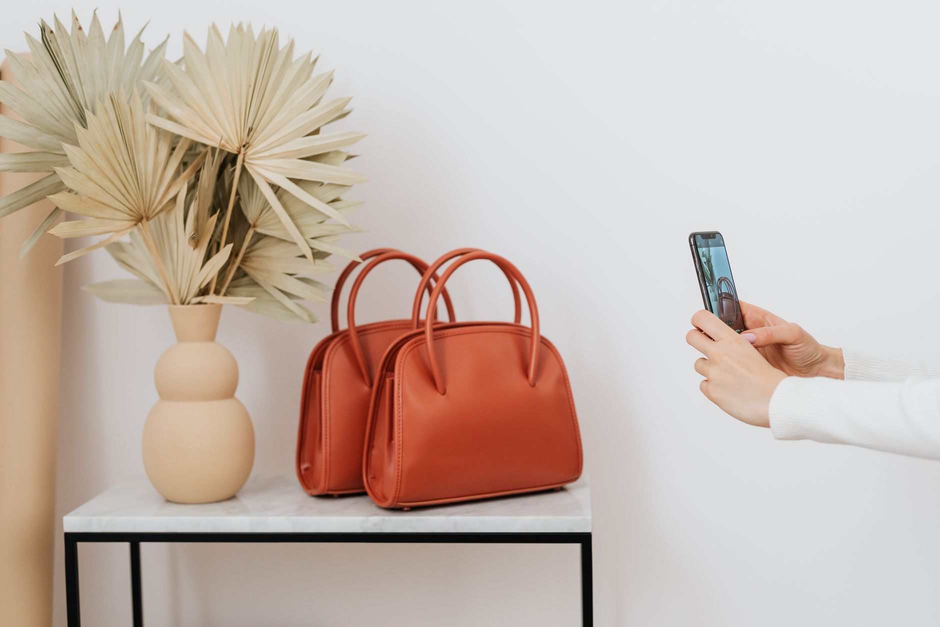 Bolso Flamenco de Loewe: la nueva versión en bares de Madrid - imagen 2