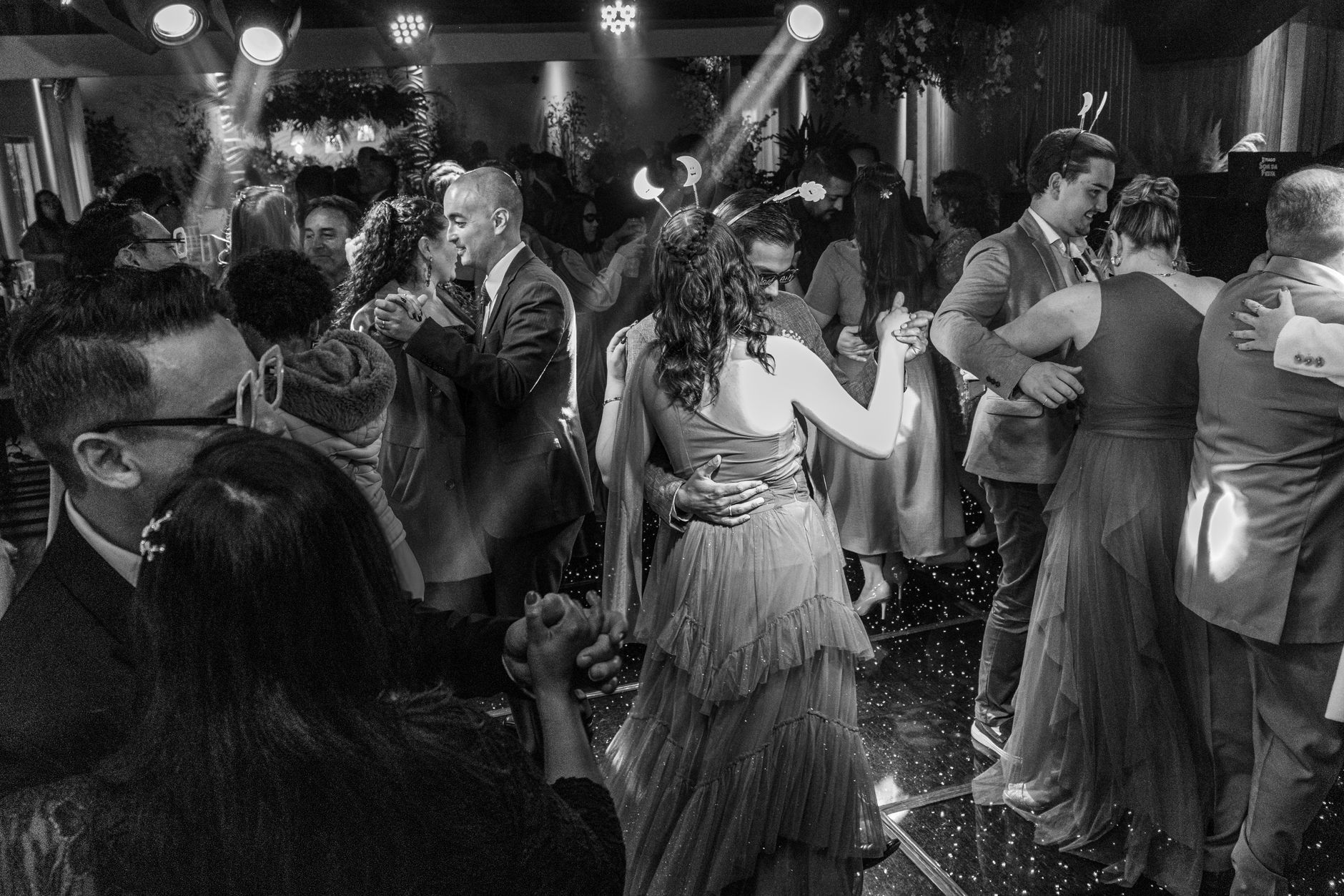 Harry Styles Coming Up Roses: vals y desamor en su nuevo vídeo - imagen 2