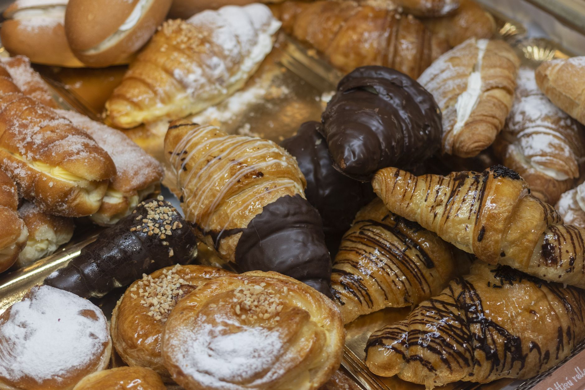 Huesos de santo tradicionales: el dulce de otoño en Madrid - imagen 2