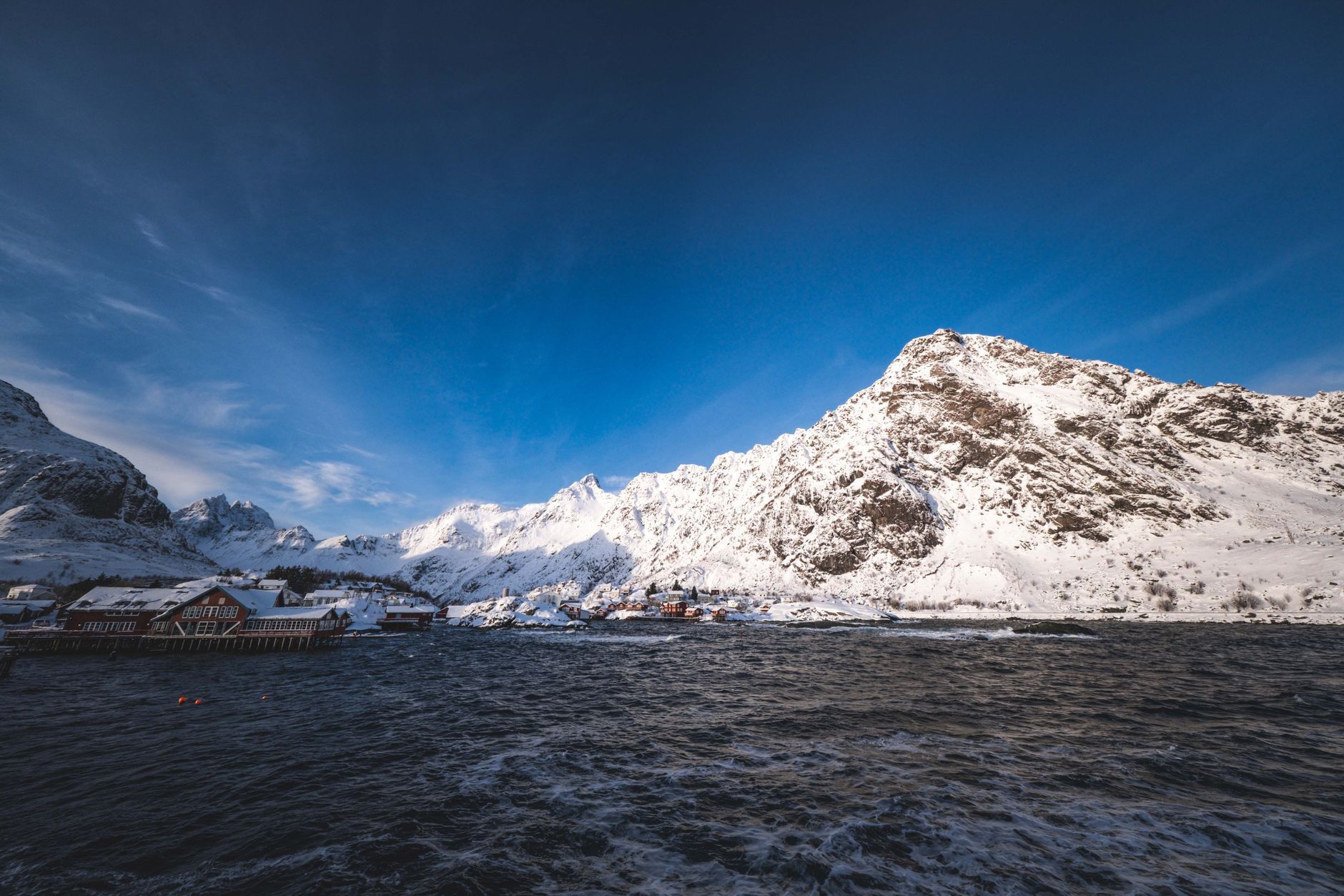 Islas Lofoten: alta cocina entre fiordos y picos árticos - imagen 2