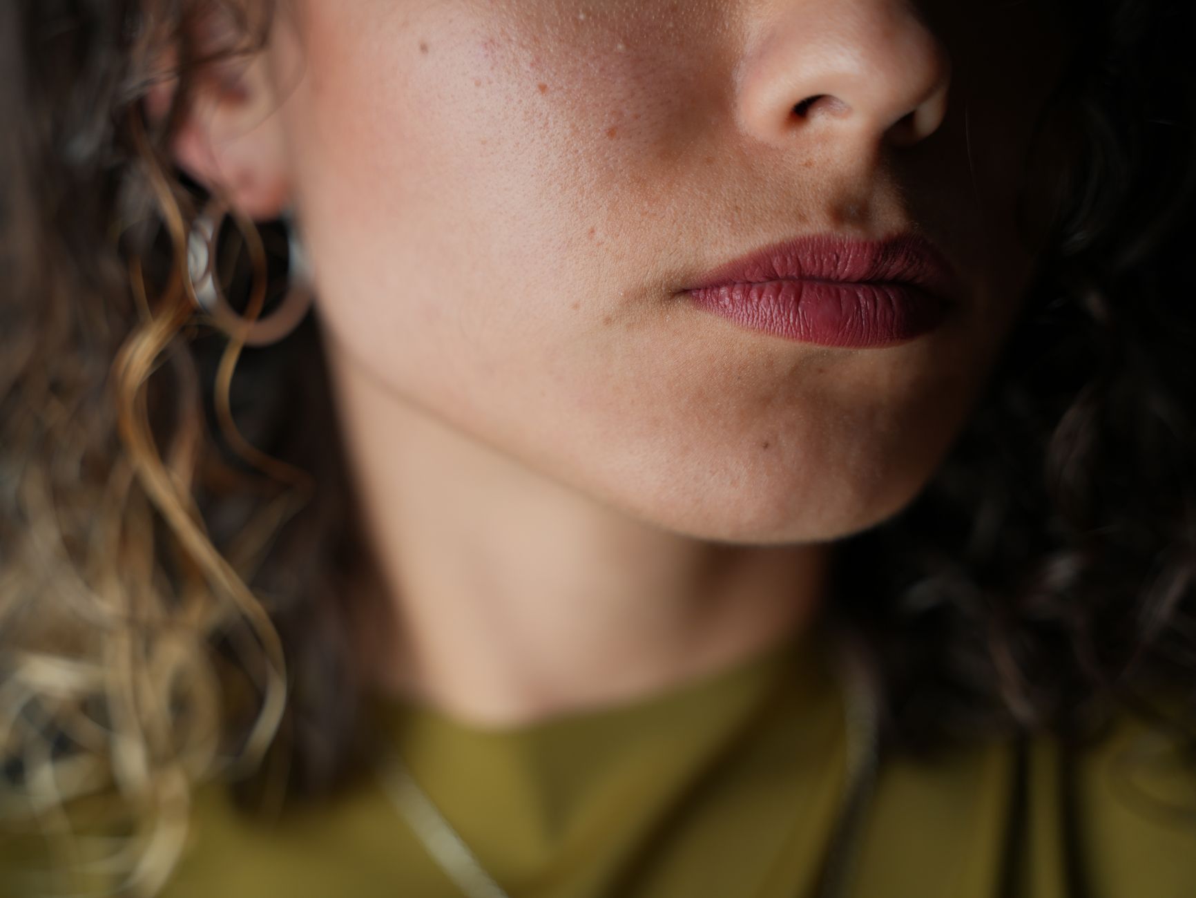 Labiales marrones: la tendencia tostada que arrasa este otoño - imagen 3