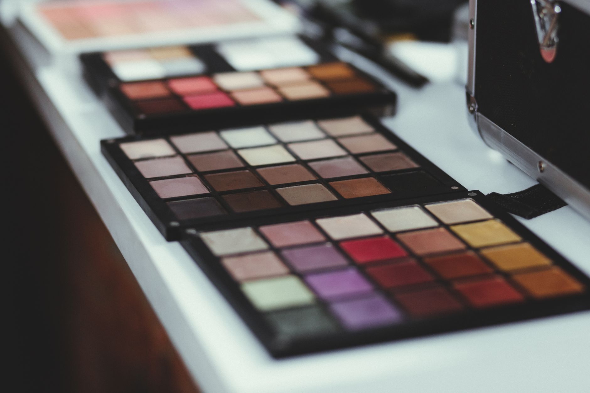 Maquillaje de otoño en tonos cálidos: claves para acertar - imagen 3